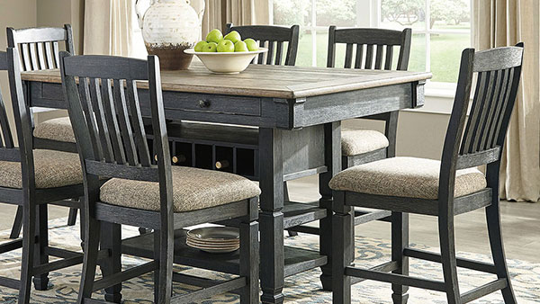 Dining Room Must-Haves